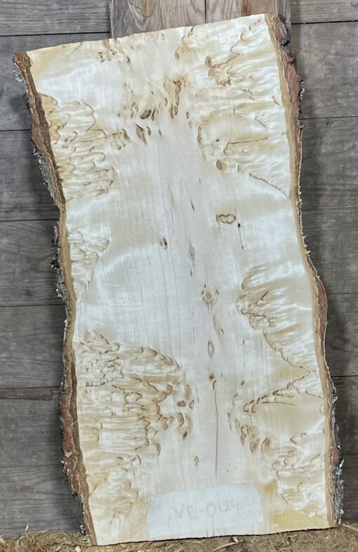 Bräda i masurbjörk, okantad, hyvlad, 460x210x35