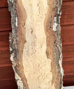 Alternative view of Bräda masurbjörk, okantad, hyvlad, 550x170x40 mm